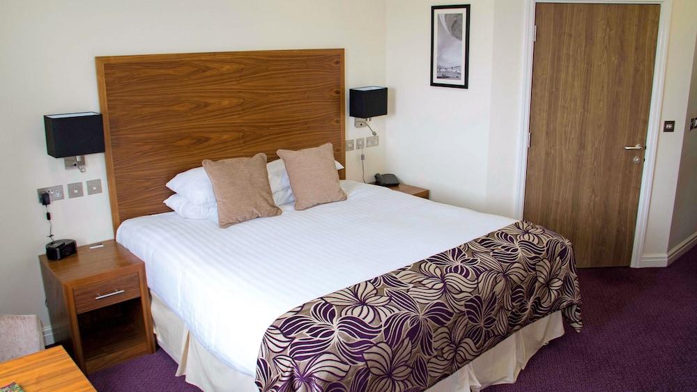Blackpool Football Club Stadium Hotel, A Member Of Radisson Individuals Exterior photo