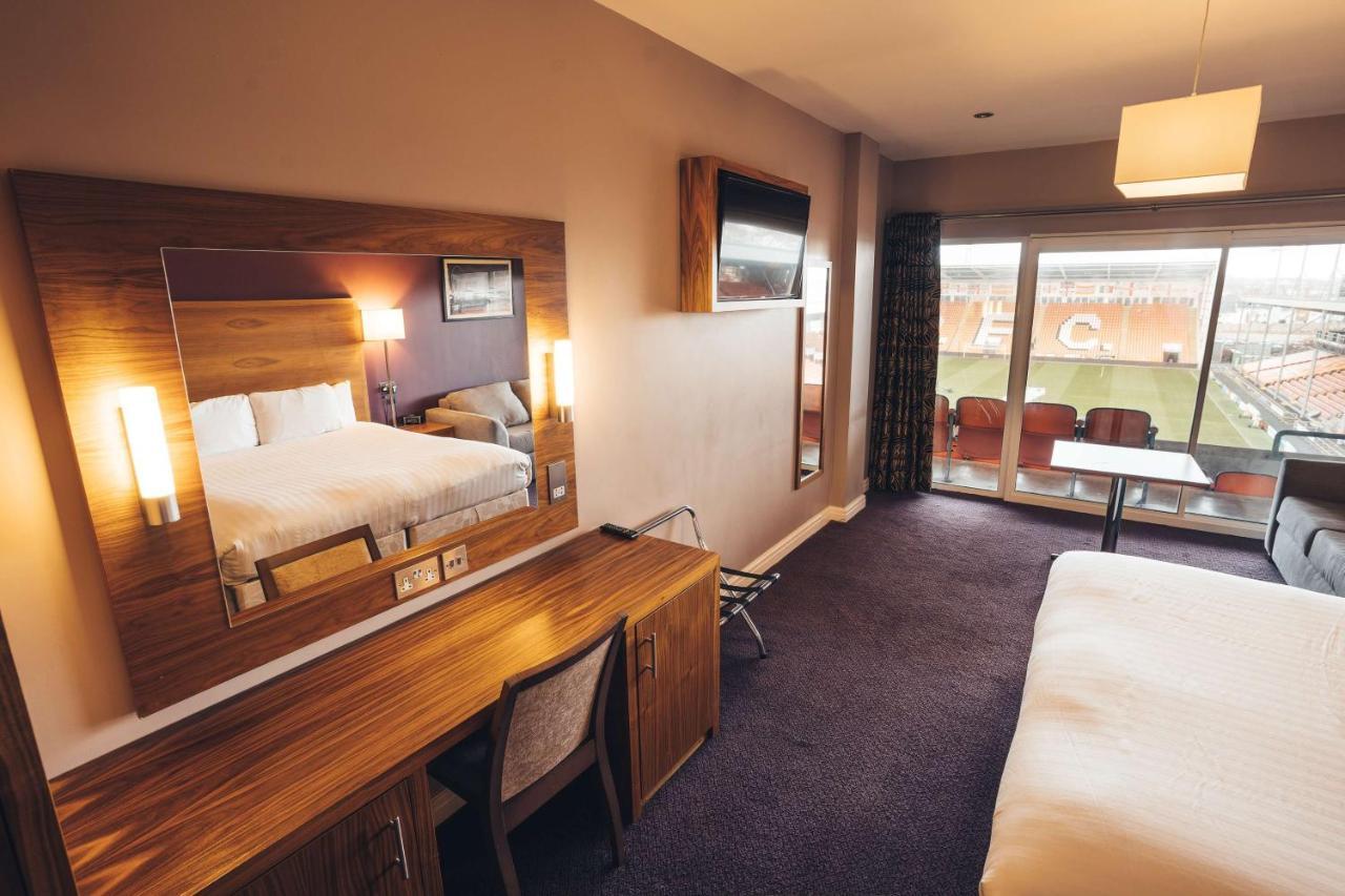 Blackpool Football Club Stadium Hotel, A Member Of Radisson Individuals Exterior photo
