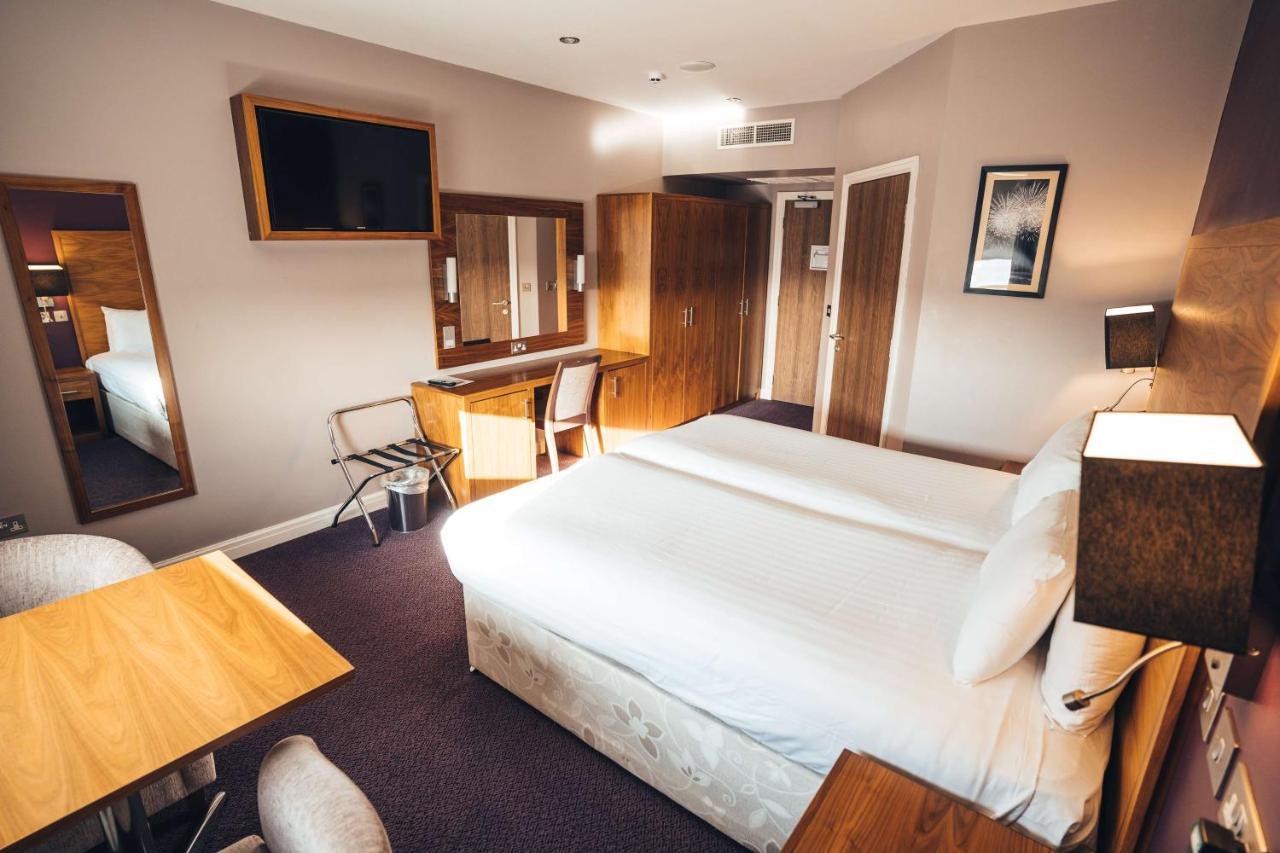 Blackpool Football Club Stadium Hotel, A Member Of Radisson Individuals Exterior photo