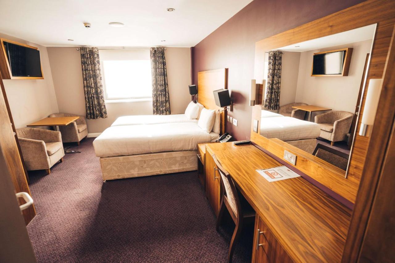 Blackpool Football Club Stadium Hotel, A Member Of Radisson Individuals Exterior photo