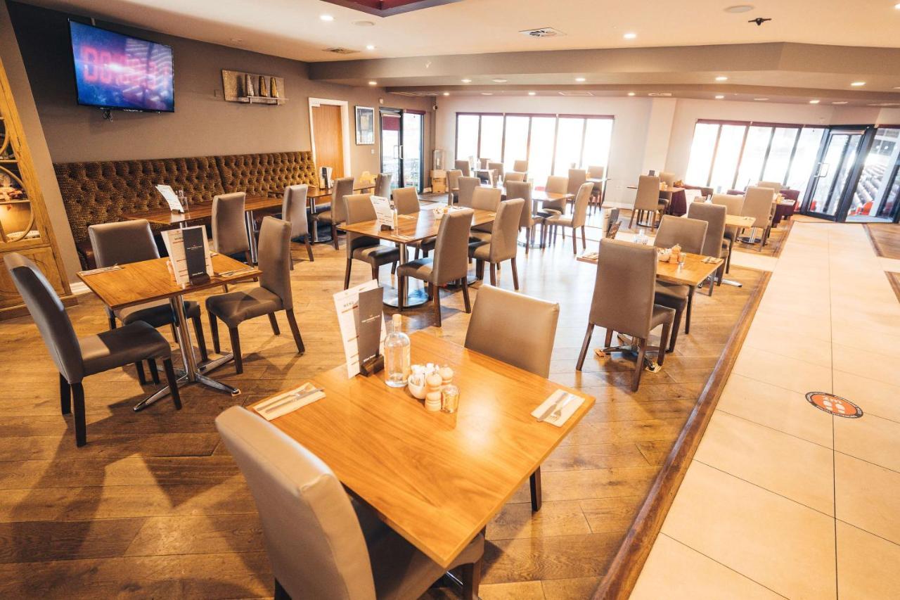 Blackpool Football Club Stadium Hotel, A Member Of Radisson Individuals Exterior photo